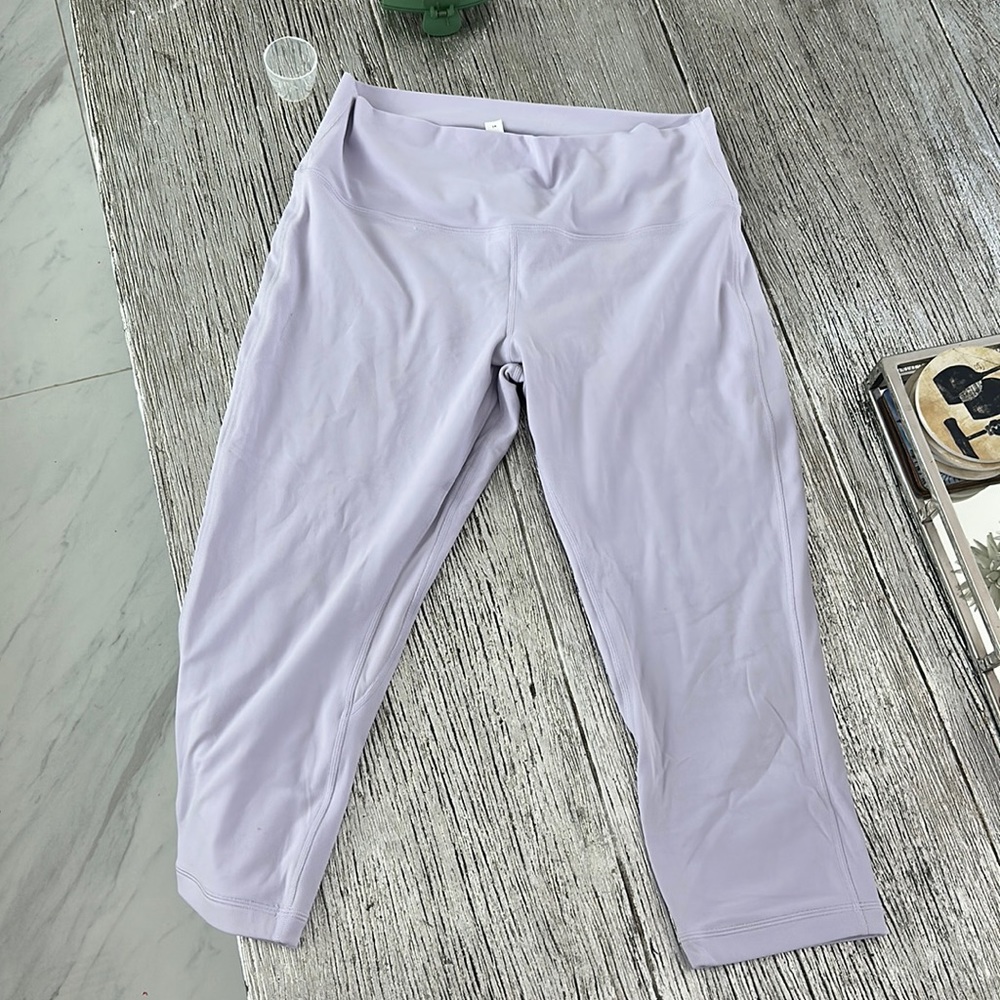 Lululemon crop pant